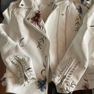 Rock and roll festive Faux Leather jacket. Size xl.